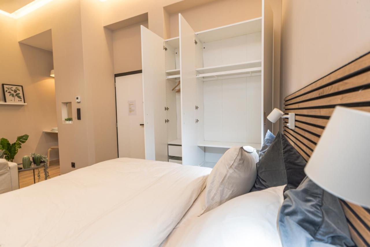 Golden Dove Luxury Aparts Brussels Exterior photo
